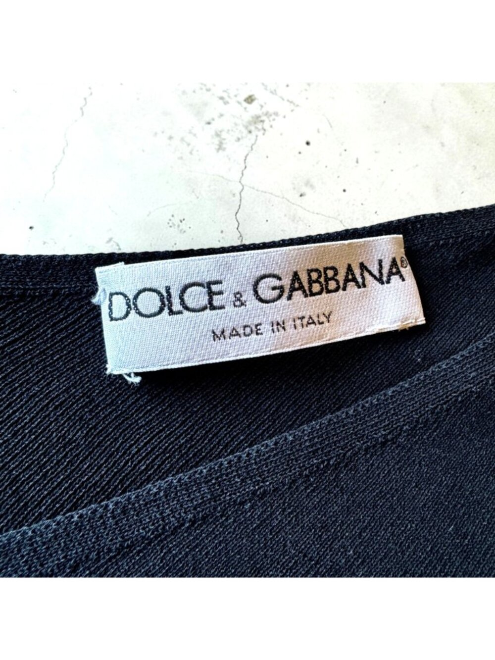 Dolce & Gabbana Vintage 90s Stretchy Knit Black V-Neck Short Sleeve Top Classic - Picture 2 of 14